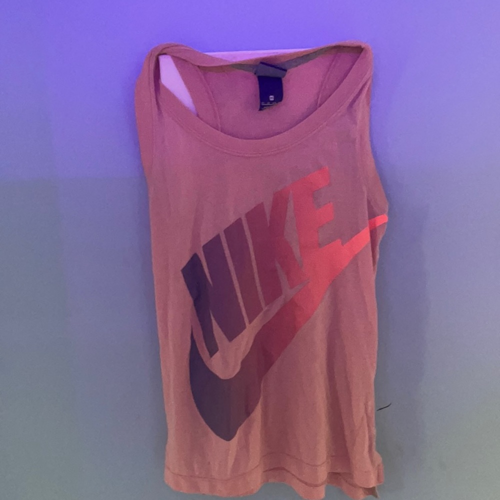workout tank top
